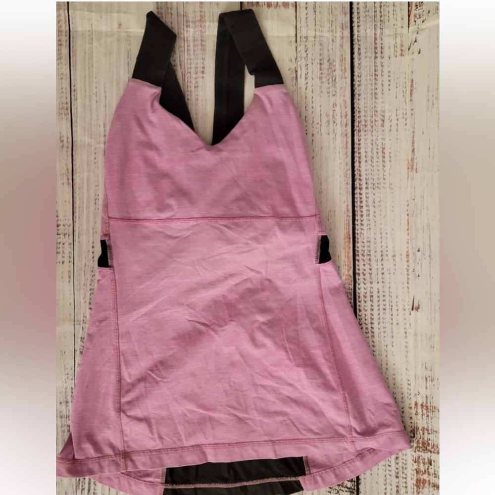 LuLemon  Shelf bra tank 8